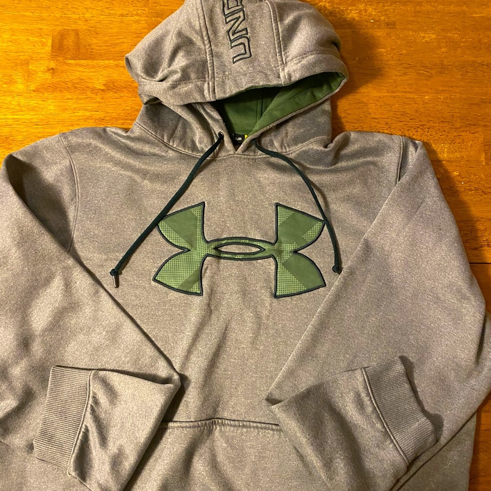 Under Armour hoodie